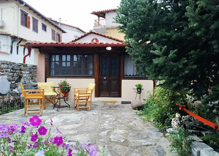 Panthea Cottage