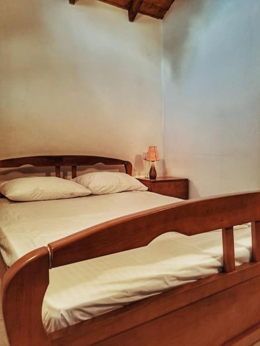 Panthea Apartment *