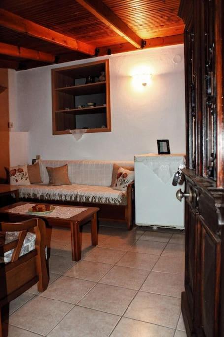 Panthea Apartment